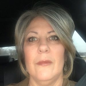 Meet your Posher, Paula